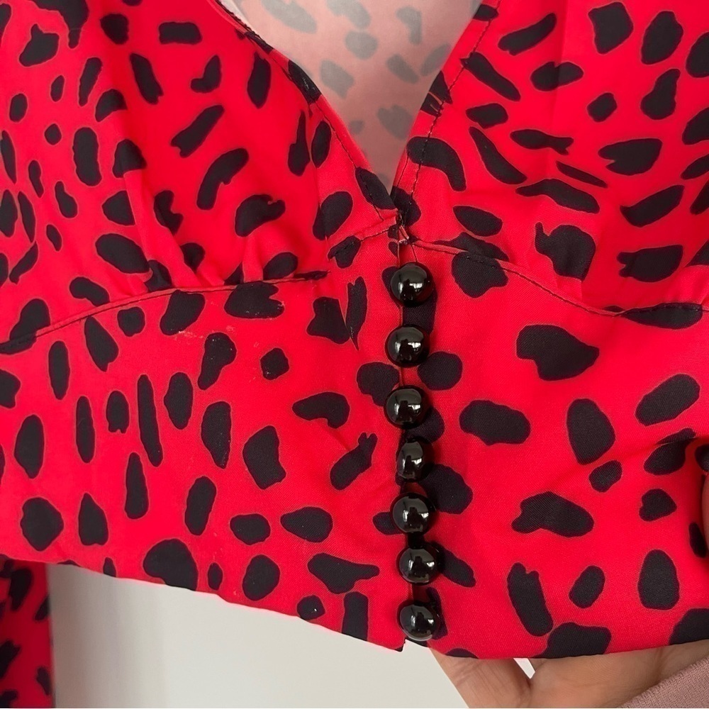 Balloon Sleeve Button Front Crop Top Red Leopard Print Gillian Blouse - Picture 4 of 13